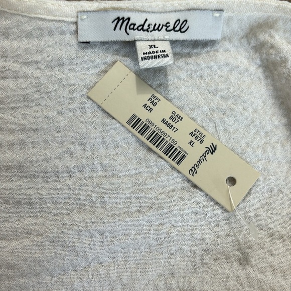 MADEWELL Cream Button Down Textured V-Neck Blouse Size XL - Picture 7 of 9
